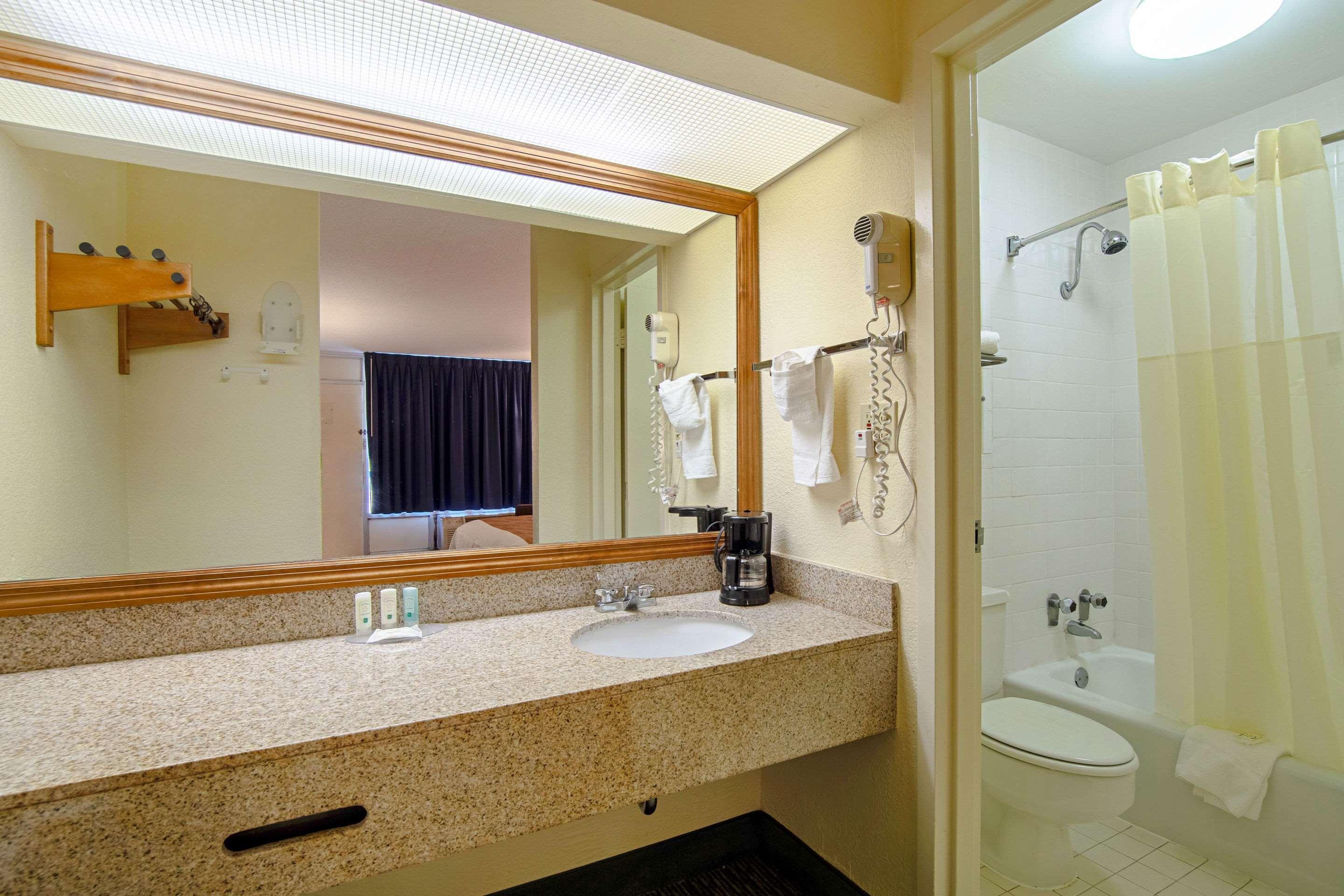 Quality Inn St George I-95 St. George Esterno foto